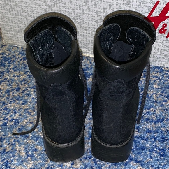 🥾 STUART WEITZMAN GORE-TEX LACE UP MOTO BOOTS 🥾 - Picture 3 of 6